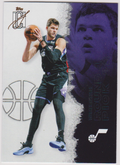 Walker Kessler – 2025-26 Topps Signature Class basketball single, English, actual front scan